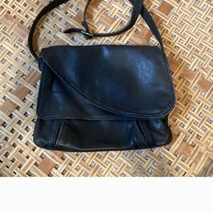 Victoria Leather Crossbody Bag